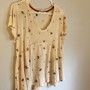 Francesca’s Miami cream babydoll embroidered top